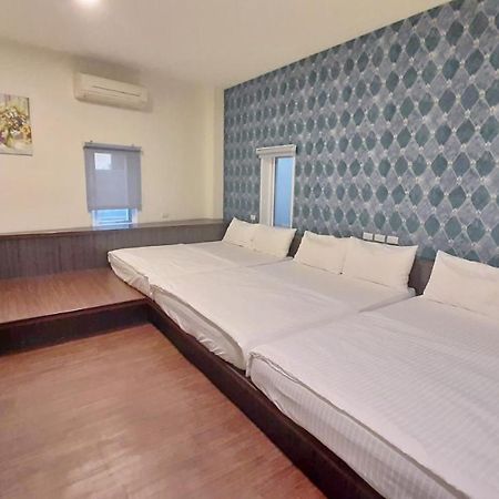Home Sweet Beach Hotel Xiaoliuqiu Esterno foto