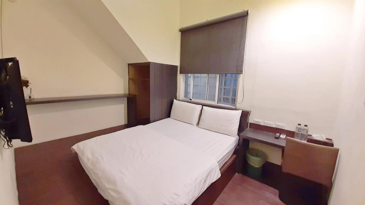 Home Sweet Beach Hotel Xiaoliuqiu Esterno foto