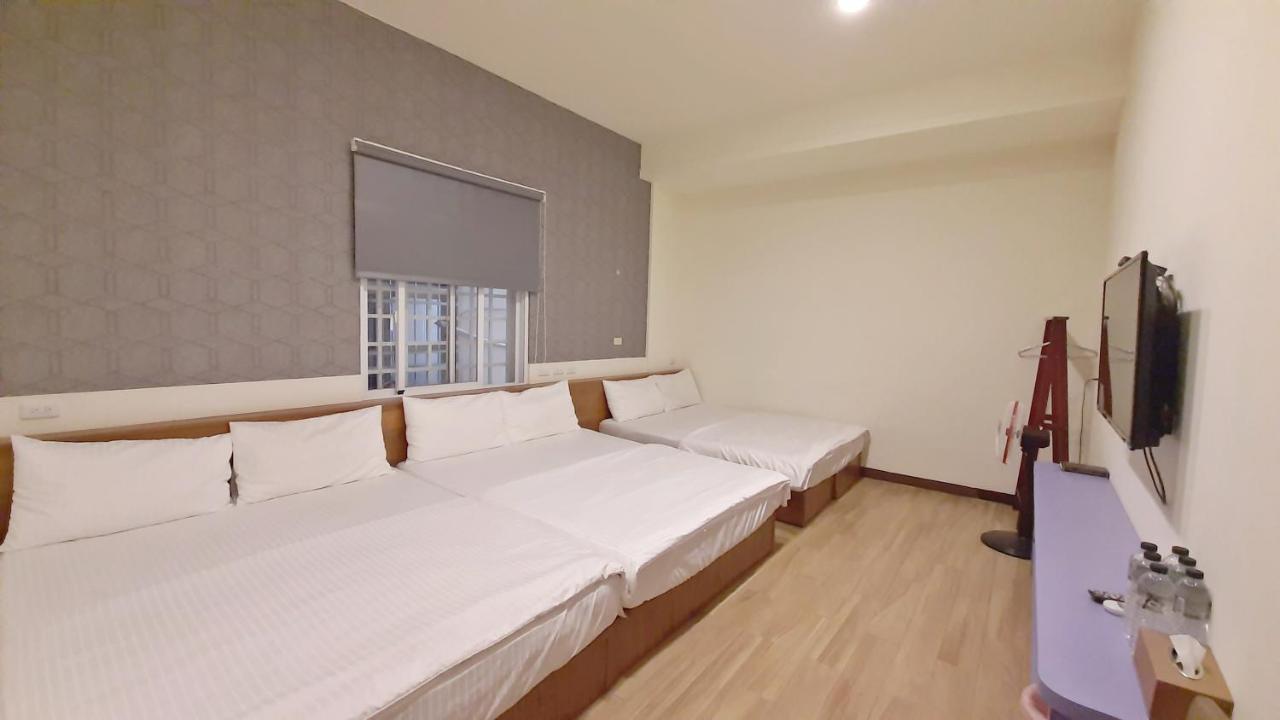 Home Sweet Beach Hotel Xiaoliuqiu Esterno foto