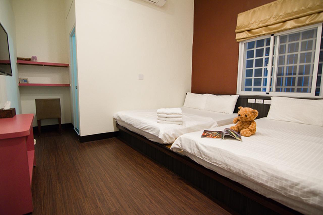 Home Sweet Beach Hotel Xiaoliuqiu Esterno foto